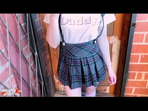 ❤️ Schoolgirl Sucks nws dick tob thiab fucks es tsis txhob ntawm chav kawm. ❌ Super porn ntawm peb hmn.extratorrents.top% Ib ❤