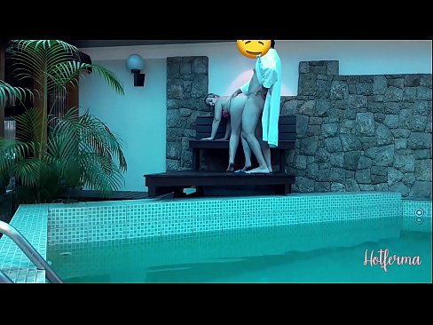 ❤️ Tus thawj coj caw tus tub txib mus rau hauv lub pas dej, tab sis tsis tuaj yeem tiv taus kub ❌ Super porn ntawm peb hmn.extratorrents.top% Ib ❤